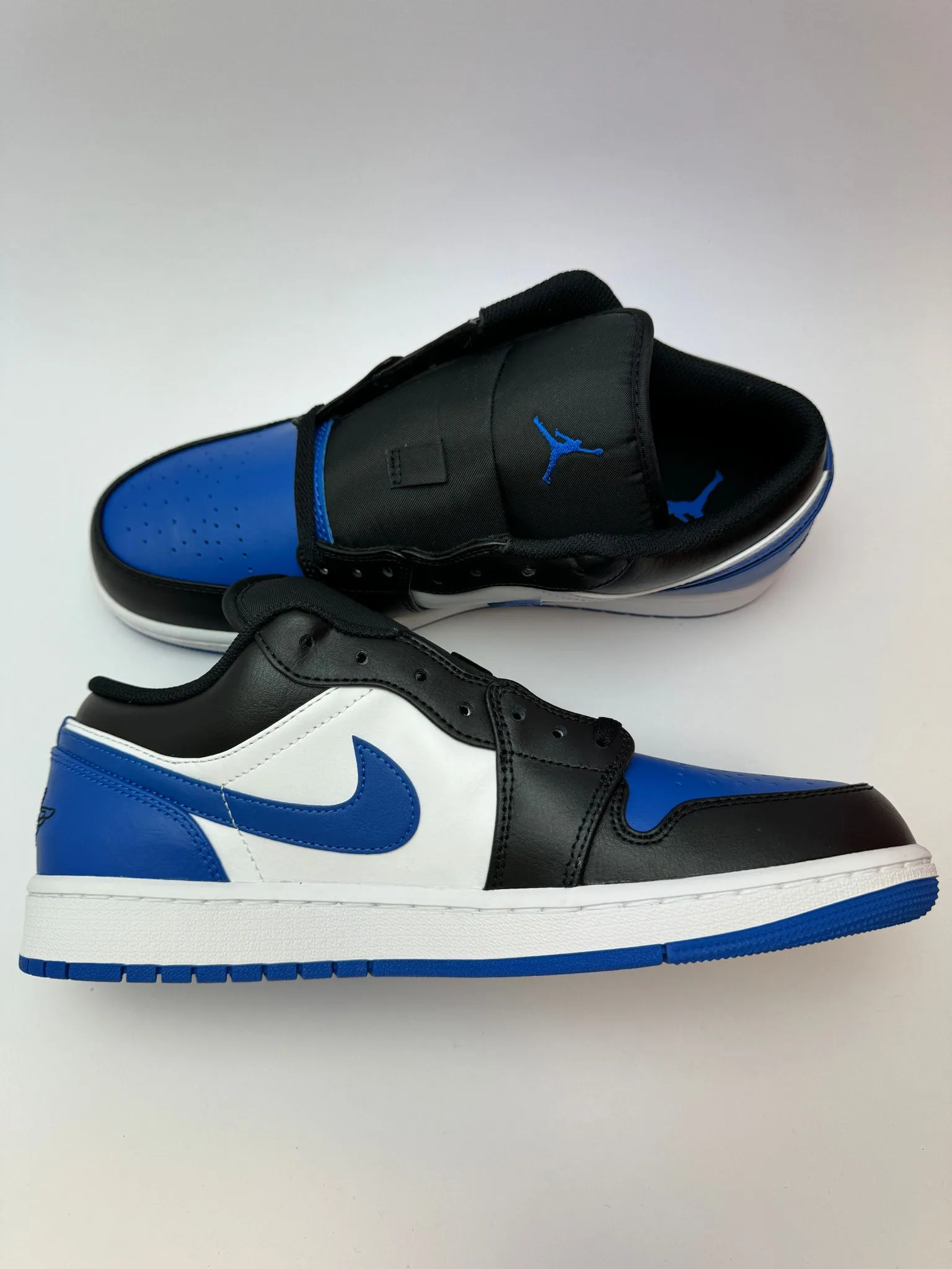 Air Jordan 1 Low "Alternate Royal Toe"