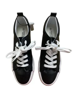 Black Shoes Sneakers Clothes Mentor, Size 9