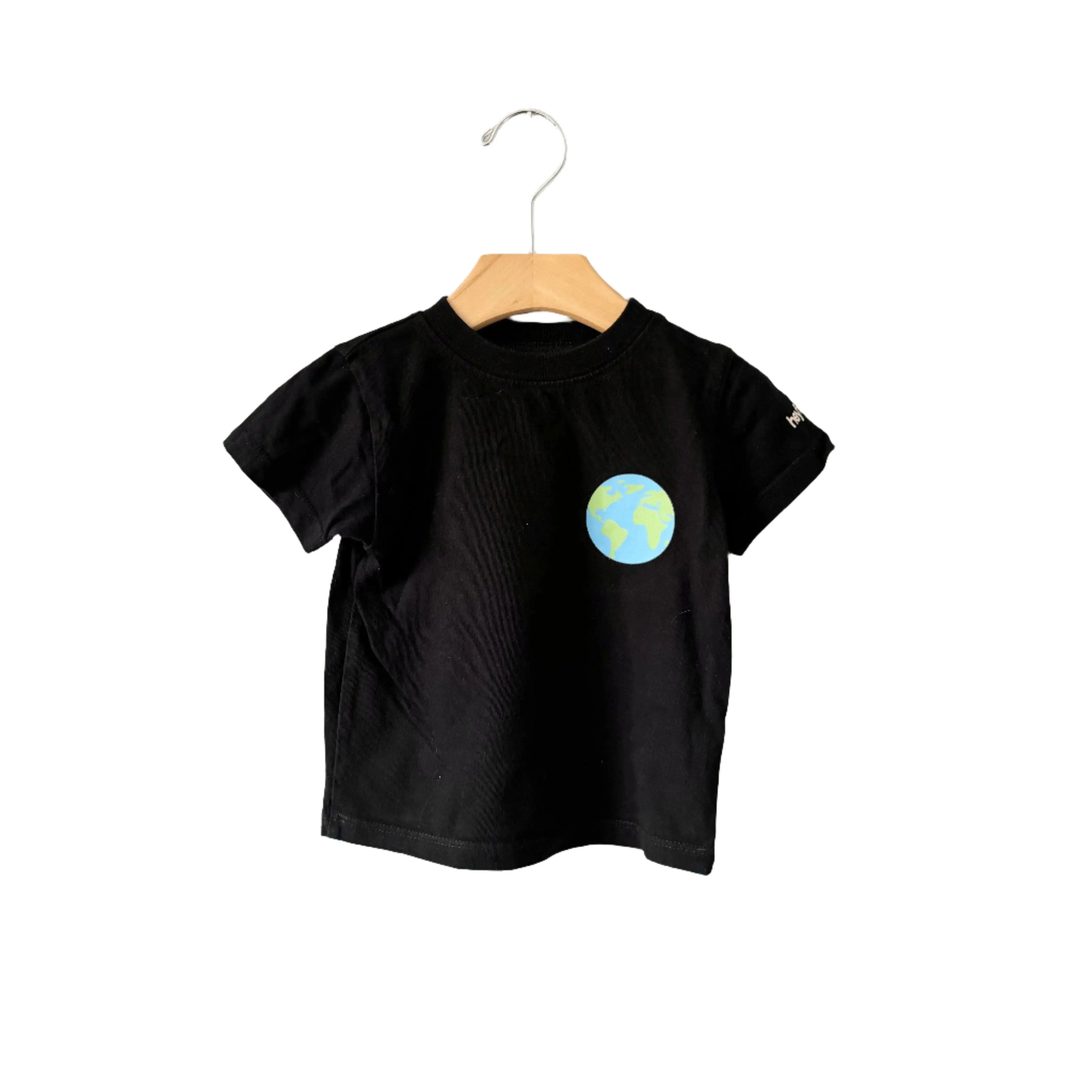 Heyfolks / Black x earth T-shirt / 2Y